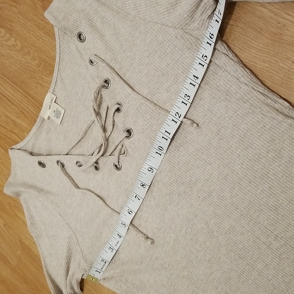 💥3 for $10💥 Wetseal Ribbed Shirttail Dress w/ Lace-up Neckline - Picture 7 of 11